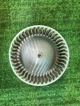 МОТОРЧИК ПЕЧКИ НА SUZUKI ESCUDO TX92W