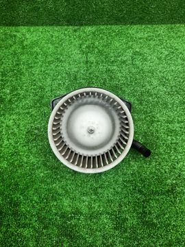 МОТОРЧИК ПЕЧКИ НА SUZUKI ESCUDO TDA4W