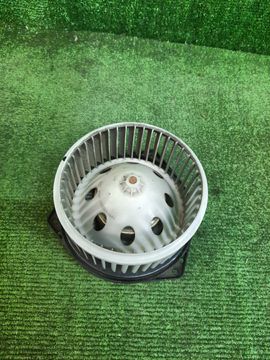 МОТОРЧИК ПЕЧКИ НА NISSAN ELGRAND E51