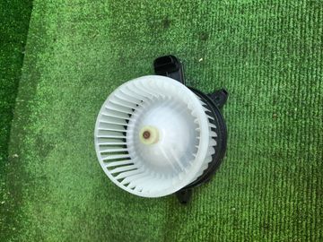 МОТОРЧИК ПЕЧКИ НА TOYOTA YARIS CROSS MXPJ10