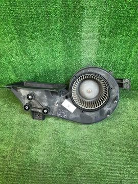 МОТОРЧИК ПЕЧКИ НА MAZDA BONGO FRIENDEE SGEW