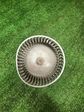 МОТОРЧИК ПЕЧКИ НА TOYOTA COROLLA AE110