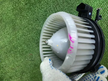 МОТОРЧИК ПЕЧКИ НА HONDA CIVIC FK7