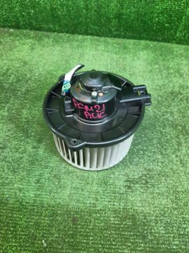 МОТОРЧИК ПЕЧКИ НА TOYOTA IPSUM ACM21W