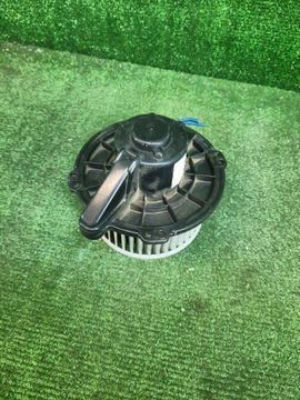 МОТОРЧИК ПЕЧКИ НА ISUZU BIGHORN UBS69