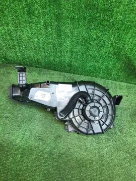 МОТОРЧИК ПЕЧКИ НА SUBARU IMPREZA GG2