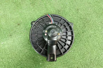 МОТОРЧИК ПЕЧКИ НА MITSUBISHI GRANDIS NA4W