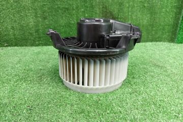 МОТОРЧИК ПЕЧКИ НА TOYOTA COROLLA FIELDER ZRE142G
