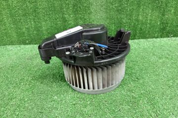 МОТОРЧИК ПЕЧКИ НА TOYOTA COROLLA FIELDER ZRE142G
