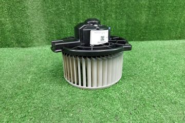 МОТОРЧИК ПЕЧКИ НА HONDA AIRWAVE GJ1