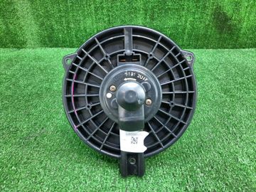 МОТОРЧИК ПЕЧКИ НА TOYOTA HARRIER MCU10W