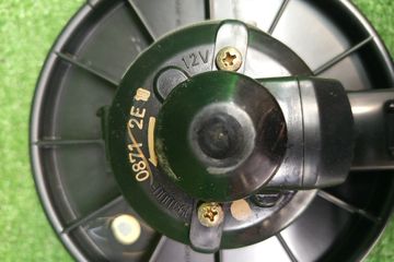 МОТОРЧИК ПЕЧКИ НА TOYOTA OPA ZCT10