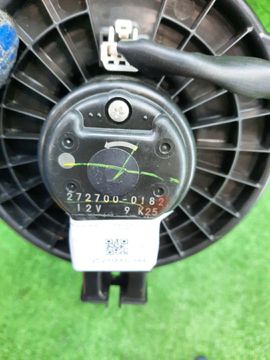 МОТОРЧИК ПЕЧКИ НА TOYOTA ISIS ZNM10G