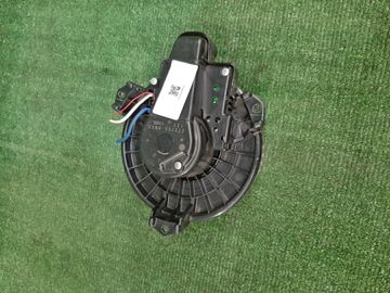 МОТОРЧИК ПЕЧКИ НА TOYOTA RAV4 ACA31W