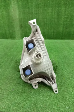 ПОВТОРИТЕЛЬ ПОВОРОТА НА TOYOTA AQUA NHP10