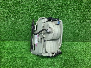 ПОВТОРИТЕЛЬ ПОВОРОТА НА TOYOTA PRIUS ZVW30