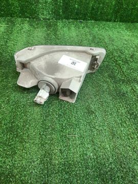 ПОВТОРИТЕЛЬ ПОВОРОТА НА MITSUBISHI DELICA PD8W