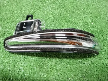 ПОВТОРИТЕЛЬ ПОВОРОТА НА TOYOTA RAV4 MXAA52