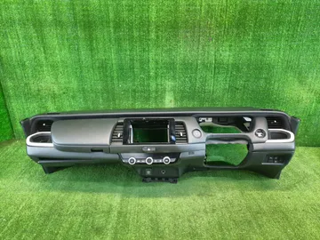 ПАНЕЛЬ НА HONDA FIT GR1