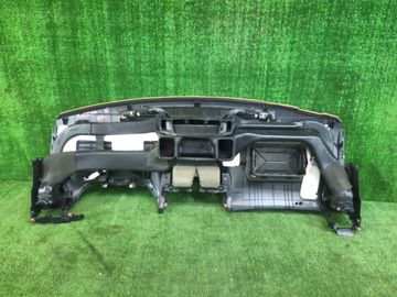 ПАНЕЛЬ НА TOYOTA FIELDER NZE141