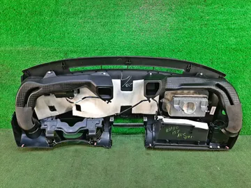 ПАНЕЛЬ НА TOYOTA IST NCP110