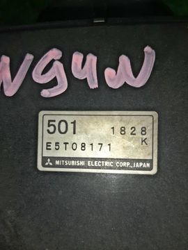 ДАТЧИК РАСХОДА ВОЗДУХА НА MITSUBISHI CHARIOT GRANDIS N94W 4G64