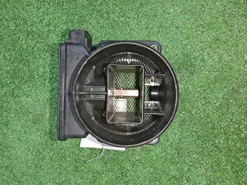 ДАТЧИК РАСХОДА ВОЗДУХА НА MITSUBISHI GALANT EA7A 4G94