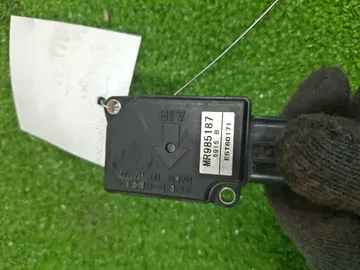 ДАТЧИК РАСХОДА ВОЗДУХА НА MITSUBISHI GRANDIS NA4W 4G69