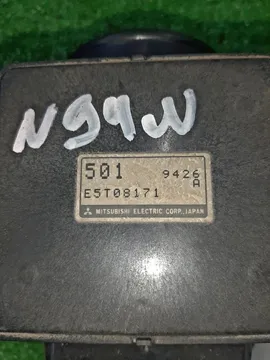 ДАТЧИК РАСХОДА ВОЗДУХА НА MITSUBISHI CHARIOT GRANDIS N94W 4G64