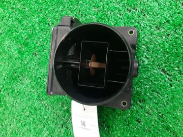 ДАТЧИК РАСХОДА ВОЗДУХА НА MITSUBISHI AIRTREK CU2W 4G63