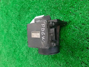 ДАТЧИК РАСХОДА ВОЗДУХА НА MITSUBISHI DELICA PD6W 6G72