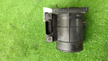 ДАТЧИК РАСХОДА ВОЗДУХА НА MITSUBISHI LEGNUM EC1W 4G93