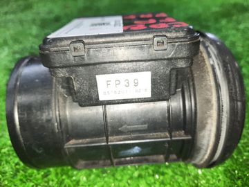 ДАТЧИК РАСХОДА ВОЗДУХА НА MAZDA PREMACY CP8W FP-DE