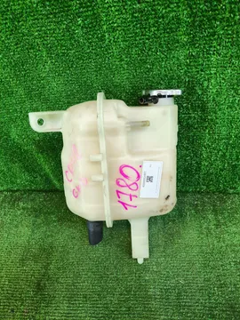 БАЧОК РАСШИРИТЕЛЬНЫЙ НА TOYOTA NOAH CR42