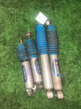 АМОРТИЗАТОР НА TOYOTA HIACE KDH200 2KD-FTV