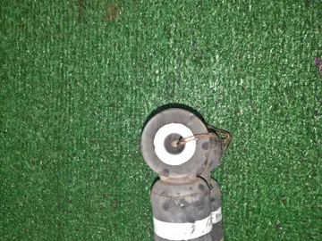 АМОРТИЗАТОР НА NISSAN TIIDA LATIO SC11 HR15DE