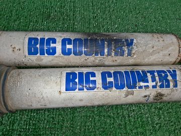 АМОРТИЗАТОР НА MITSUBISHI DELICA PD6W 6G72