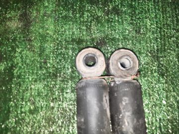 АМОРТИЗАТОР НА MITSUBISHI PAJERO IO H77W 4G94