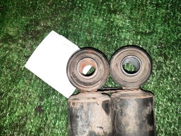 АМОРТИЗАТОР НА MITSUBISHI PAJERO IO H77W 4G94