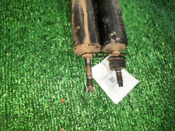 АМОРТИЗАТОР НА MAZDA BONGO BRAWNY SD2AT R2