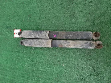 АМОРТИЗАТОР НА NISSAN ATLAS F23 TD25