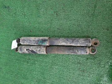 АМОРТИЗАТОР НА NISSAN ATLAS F23 TD25