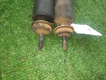 АМОРТИЗАТОР НА TOYOTA NOAH CR42V 3C-E