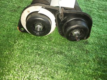 АМОРТИЗАТОР НА NISSAN TEANA J32 VQ25DE