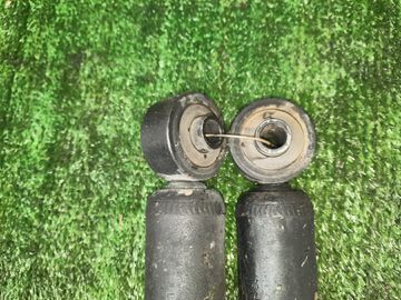 АМОРТИЗАТОР НА TOYOTA RUSH J200E 3SZ-VE