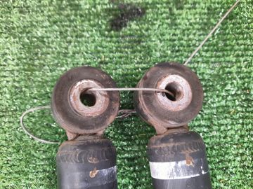 АМОРТИЗАТОР НА TOYOTA PASSO M700A 1KR-FE