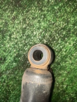 АМОРТИЗАТОР НА MITSUBISHI FUSO CANTER FBA20 4P10