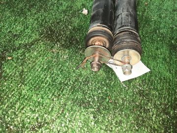 АМОРТИЗАТОР НА HONDA FIT GP1 LDA