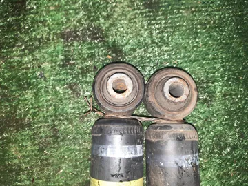 АМОРТИЗАТОР НА NISSAN LEAF AZE0 EM57