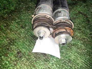 АМОРТИЗАТОР НА DAIHATSU TAFT LA900S KF